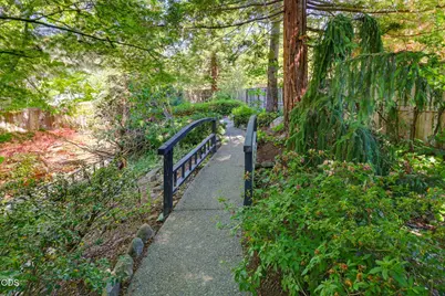 1119 NW Morgan Lane, Grants Pass, OR 97526 - Photo 13