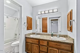 115 Rogue River Hwy, Grants Pass, OR 97527 - Photo 19