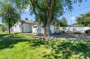 630 NE Loper Ave NE, Prineville, OR 97754 - Photo 21