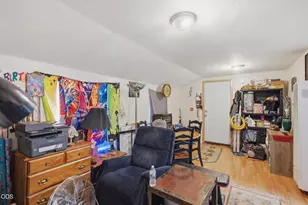 108 N Columbus Ave, Medford, OR 97501 - Photo 25