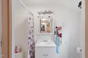 108 N Columbus Ave, Medford, OR 97501 - Photo 31
