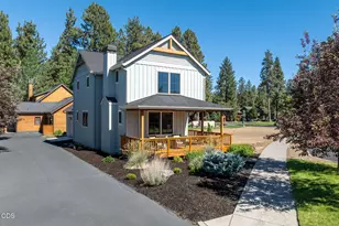 446 S Cottonwood St, Sisters, OR 97759 - Photo 1