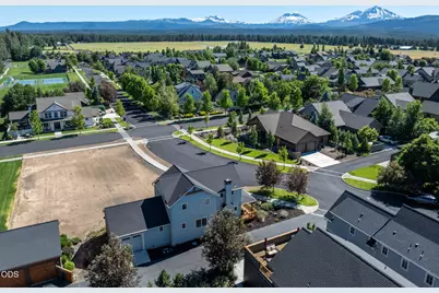 446 S Cottonwood Street, Sisters, OR 97759 - Photo 57