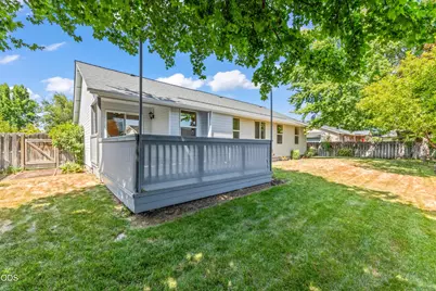 634 NW 22nd Street, Redmond, OR 97756 - Photo 27