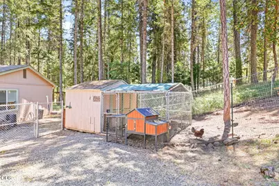4300 Pleasant Creek Road, Rogue River, OR 97537 - Photo 7