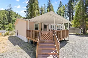 4300 Pleasant Creek Rd, Rogue River, OR 97537 - Photo 1