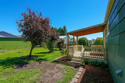 2172 17th Street, North Bend, OR 97459 - Photo 11