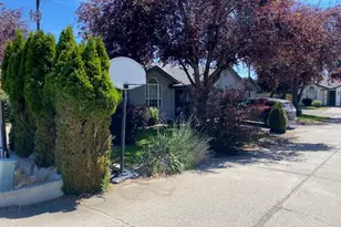 2334 NW McDougal Ct, Prineville, OR 97754 - Photo 3