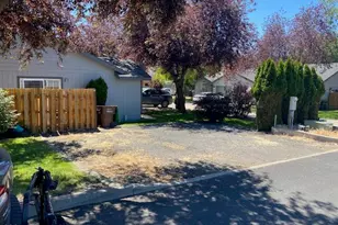 2334 NW McDougal Ct, Prineville, OR 97754 - Photo 5