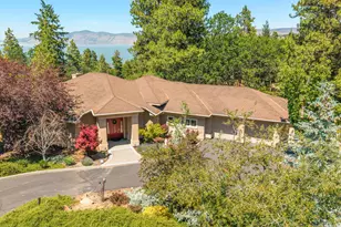6749 Cooper's Hawk Rd, Klamath Falls, OR 97601 - Photo 5