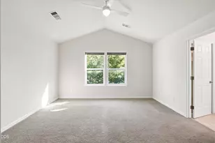 1852 Summer Pl, Talent, OR 97540 - Photo 19