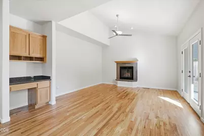1852 Summer Place, Talent, OR 97540 - Photo 9