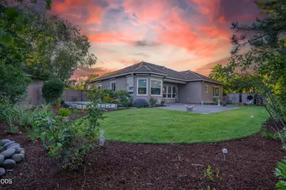 912 Mountain View Drive, Medford, OR 97504 - Photo 23