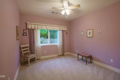 912 Mountain View Drive, Medford, OR 97504 - Photo 19