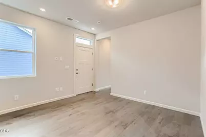 63103 NE Henningsen Pl, Bend, OR 97701 - Photo 19