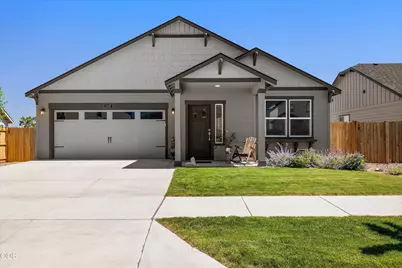 2347 NW Upas Way, Redmond, OR 97756 - Photo 1