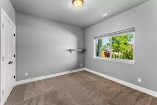 2113 SE Kayleigh Way, Grants Pass, OR 97526 - Photo 19