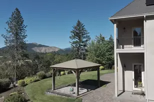 191 Foxwood Dr, Grants Pass, OR 97527 - Photo 49