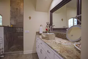 191 Foxwood Dr, Grants Pass, OR 97527 - Photo 31