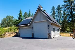 191 Foxwood Dr, Grants Pass, OR 97527 - Photo 55