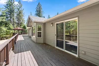 1281 N Pinnon Road, Grants Pass, OR 97526 - Photo 9