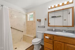 1281 N Pinnon Rd, Grants Pass, OR 97526 - Photo 7