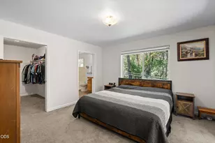 1281 N Pinnon Rd, Grants Pass, OR 97526 - Photo 7