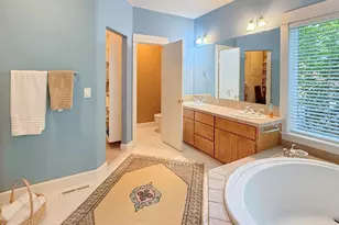 2331 NW Awbrey Rd, Bend, OR 97703 - Photo 15