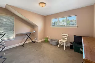 2331 NW Awbrey Rd, Bend, OR 97703 - Photo 27