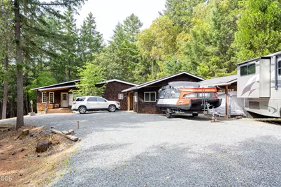 271 Highwood, Grants Pass, OR 97527 - Photo 67