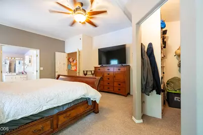 271 Highwood, Grants Pass, OR 97527 - Photo 23