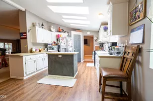 271 Highwood, Grants Pass, OR 97527 - Photo 13