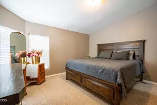 271 Highwood, Grants Pass, OR 97527 - Photo 41