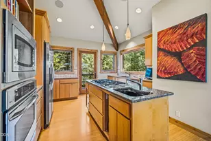 57733 Wallowa Loop, Sunriver, OR 97707 - Photo 25