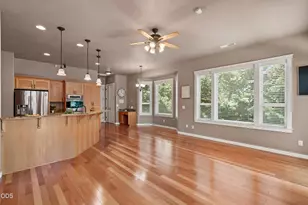 4643 Hathaway Dr, Medford, OR 97504 - Photo 13