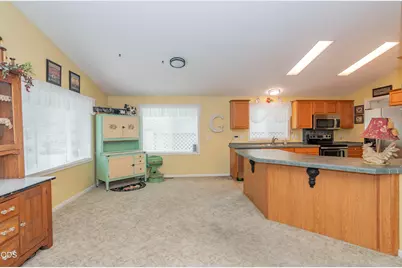 219 NW Creekside Drive, Grants Pass, OR 97526 - Photo 11