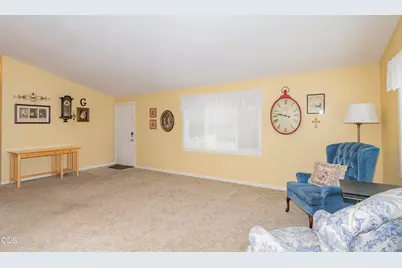 219 NW Creekside Drive, Grants Pass, OR 97526 - Photo 7