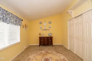 219 NW Creekside Dr, Grants Pass, OR 97526 - Photo 23