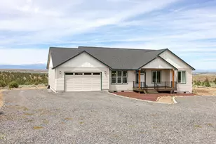 5101 SE Dixon Dr, Madras, OR 97741 - Photo 3