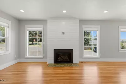 900 N Eldorado Avenue, Klamath Falls, OR 97601 - Photo 11