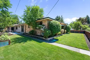 408 NE Hawthorne Ave, Bend, OR 97701 - Photo 27