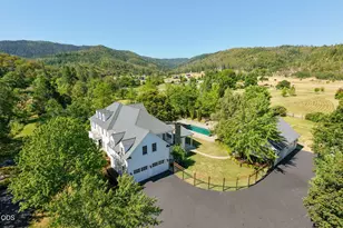 4244 Griffin Creek Rd, Medford, OR 97501 - Photo 65