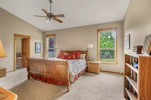 3571 SW 36th Pl, Redmond, OR 97756 - Photo 13