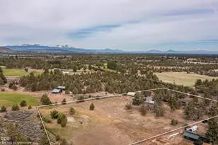22305 Neff Rd, Bend, OR 97701 - Photo 55