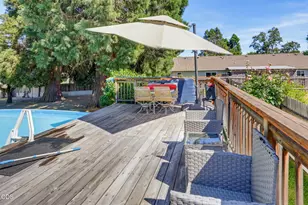 1130 Crest Dr, Central Point, OR 97502 - Photo 33