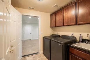 7431 Jerae Pl, White City, OR 97503 - Photo 11