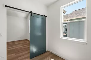 206 Gangnes Dr, Talent, OR 97540 - Photo 13