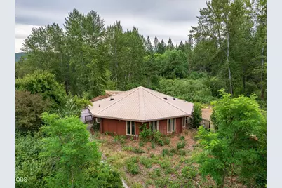 10216 W Evans Creek Road, Rogue River, OR 97537 - Photo 5