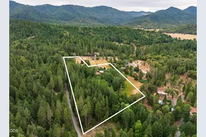 10216 W Evans Creek Road, Rogue River, OR 97537 - Photo 39