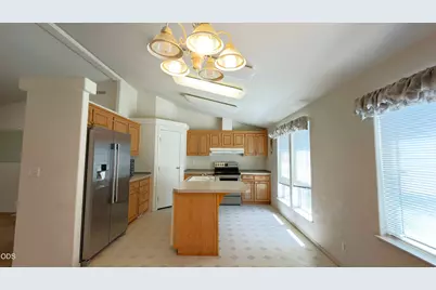 7489 SW Robin Drive, Terrebonne, OR 97760 - Photo 9